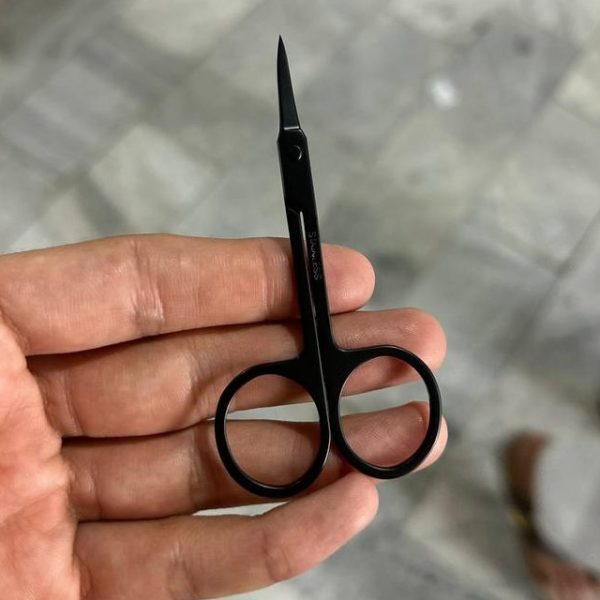 قیچی صورت NO ME