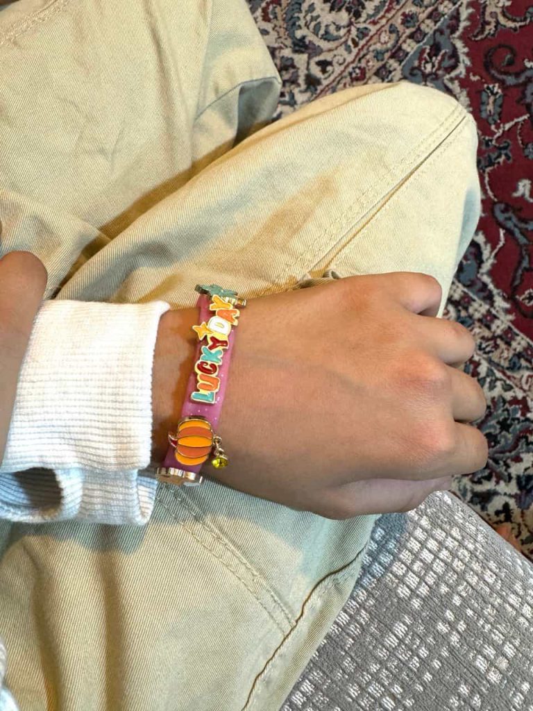 photo_2_2025-10-02_22-20-00