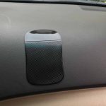 پد ضد لغزش روی داشبورد خودرو