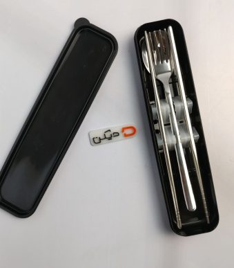 ست قاشق و چنگال و چاپستیک