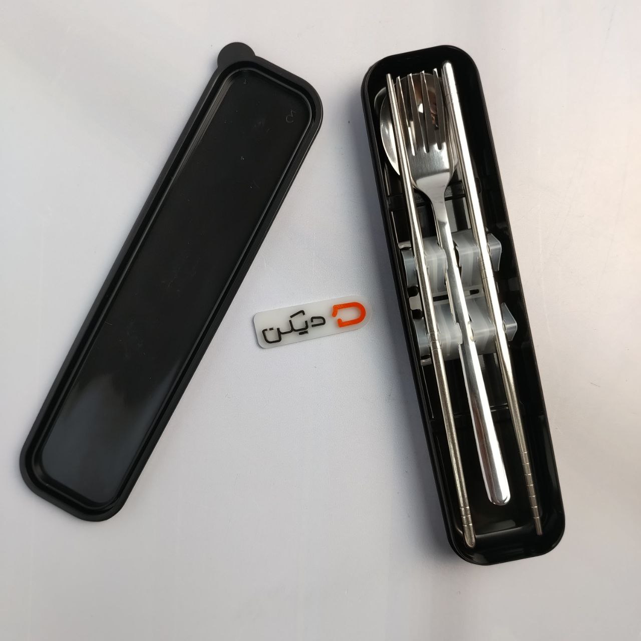 ست قاشق و چنگال و چاپستیک