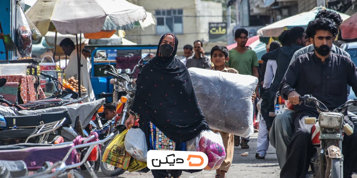 حمل خریدهای حجیم و سنگین از بازار بلوکان چابهار.
