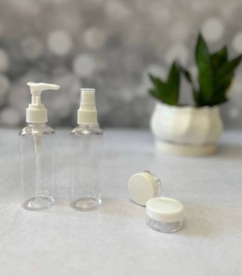 پک مسافرتي اسپري و پمپ و قوطي ۴ تکه