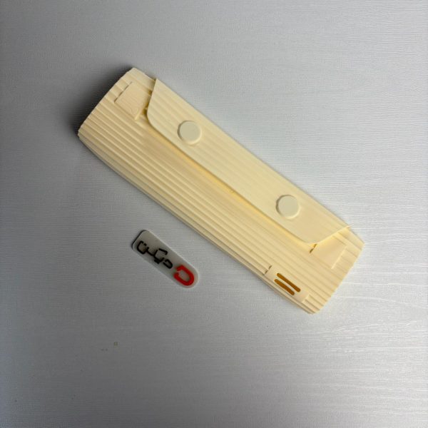 کیف براش آرایشی سیلیکونی مگنتی (درب آهنربایی)